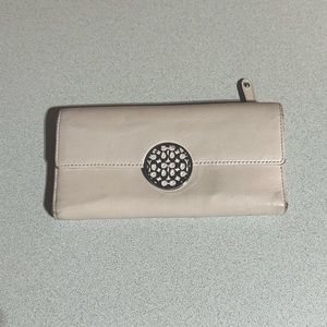 Coach Wallet Signature Hardware Cream